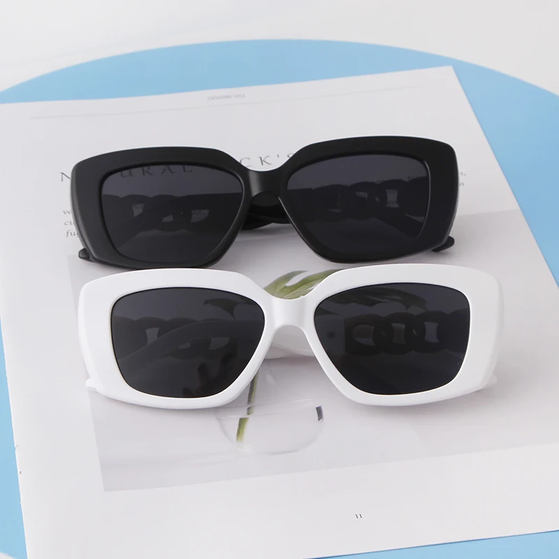 Trendy Brown Hollow Out Square - đánh giá và giá Men'S Accessories In The 90S